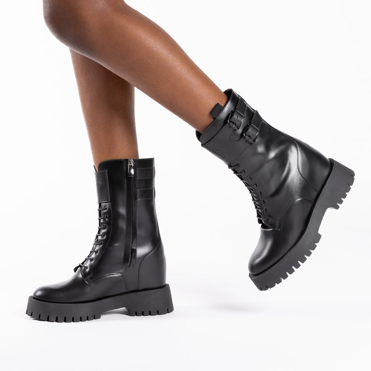 ﻿Unlace COMBAT Offerte