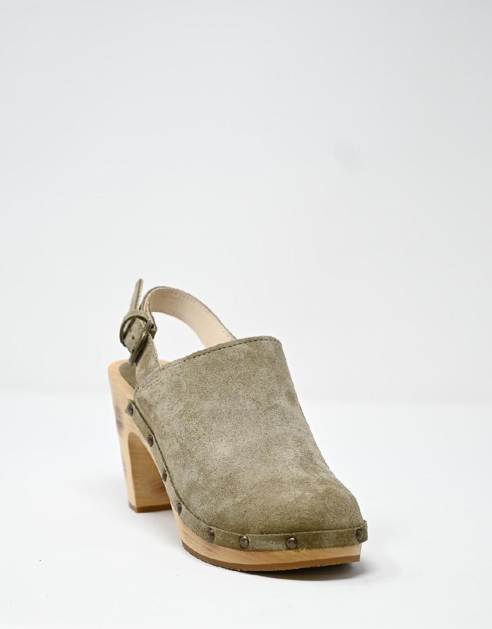 Wally Walker zoccolo in pelle scamosciata stone Olandflex by astorflex Acquista Ora