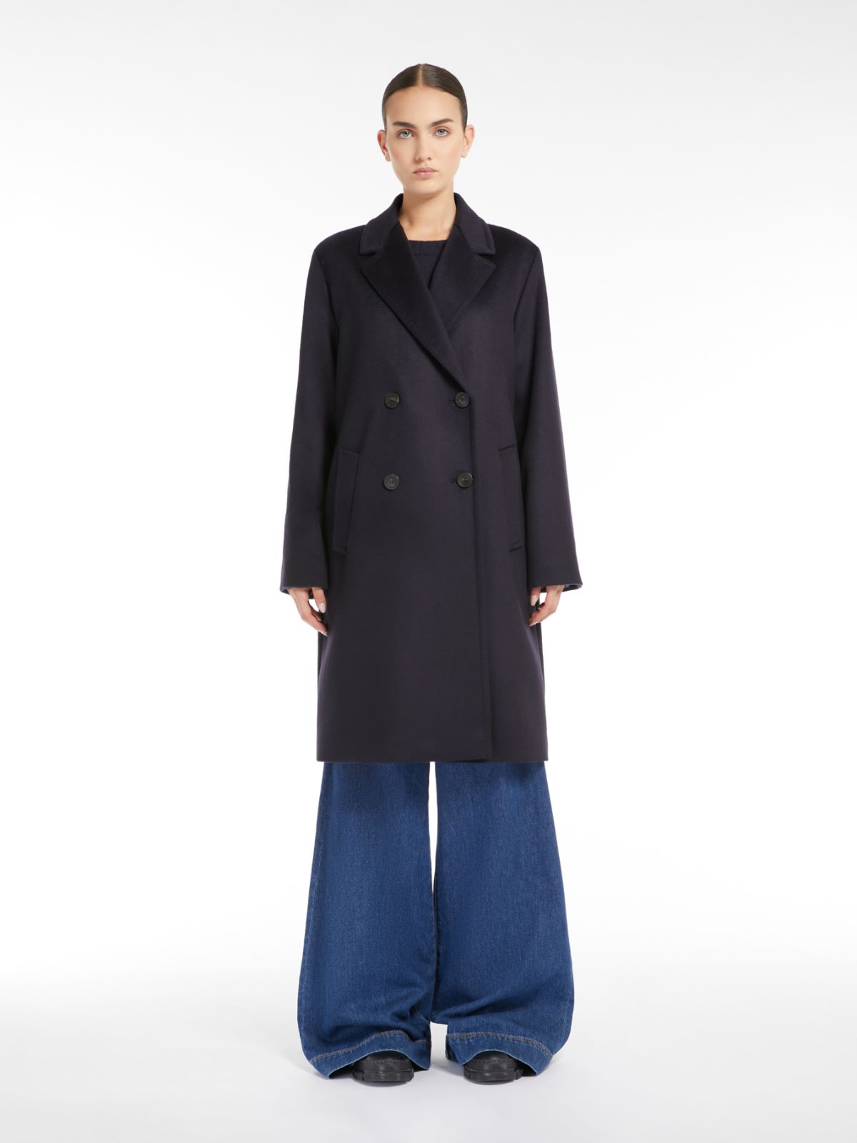 Weekend Cappotto doppiopetto in drap di lana Novità