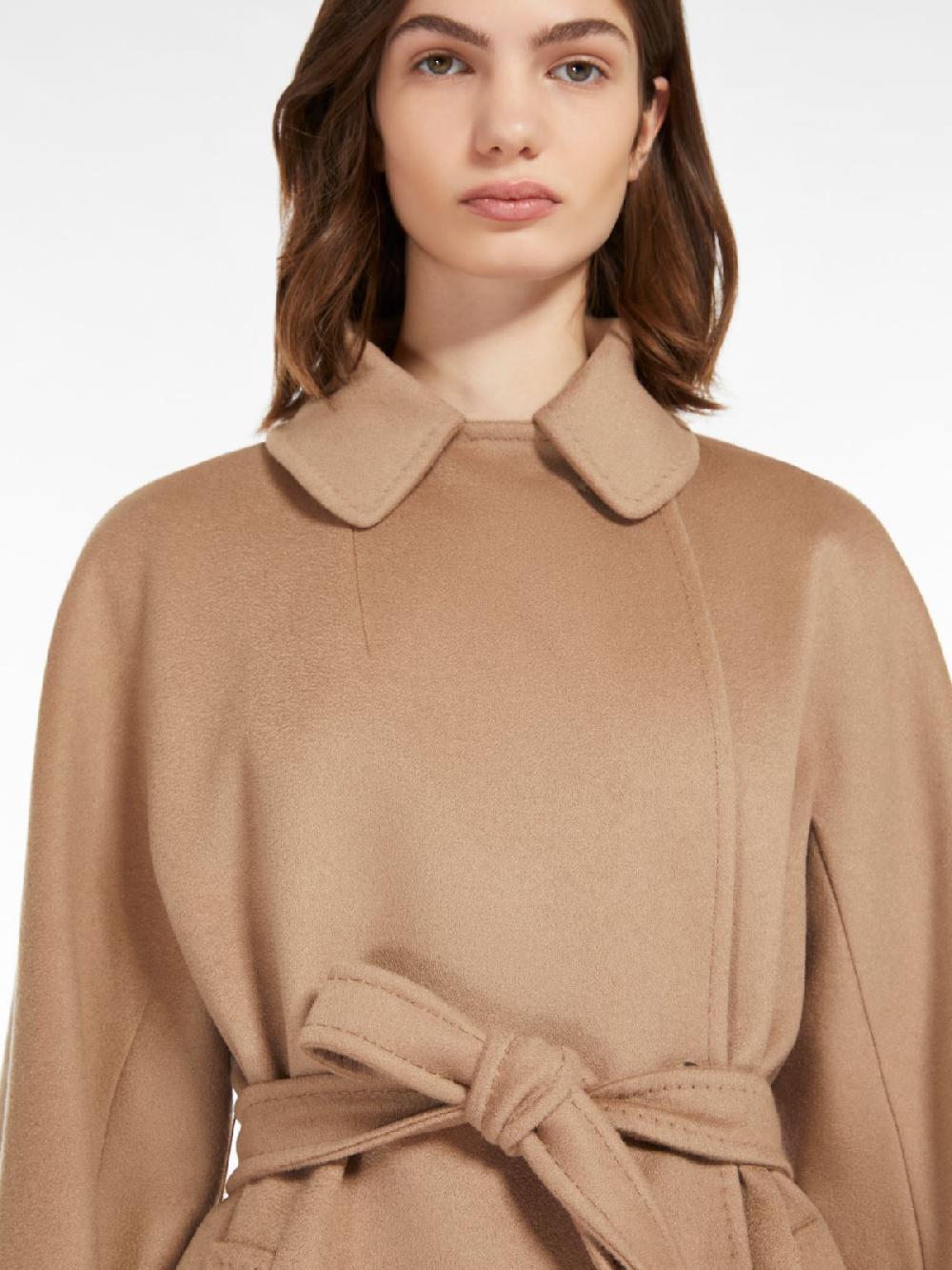 Weekend Cappotto in cachemire con cintura Saldi