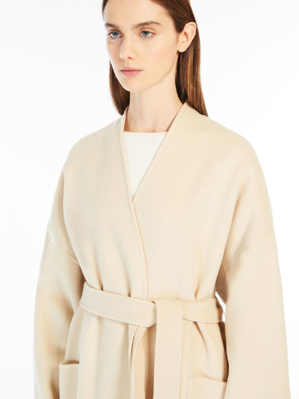 Weekend Cappotto a vestaglia in lana Vendita Economica