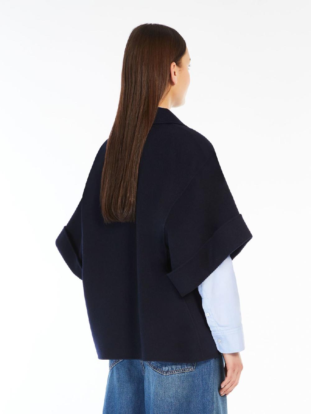 Weekend Cappotto corto in lana Promozione