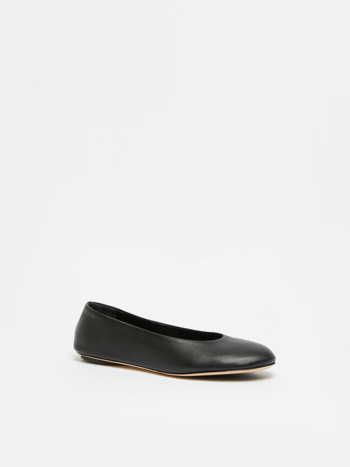 Weekend Ballerina in nappa Saldi