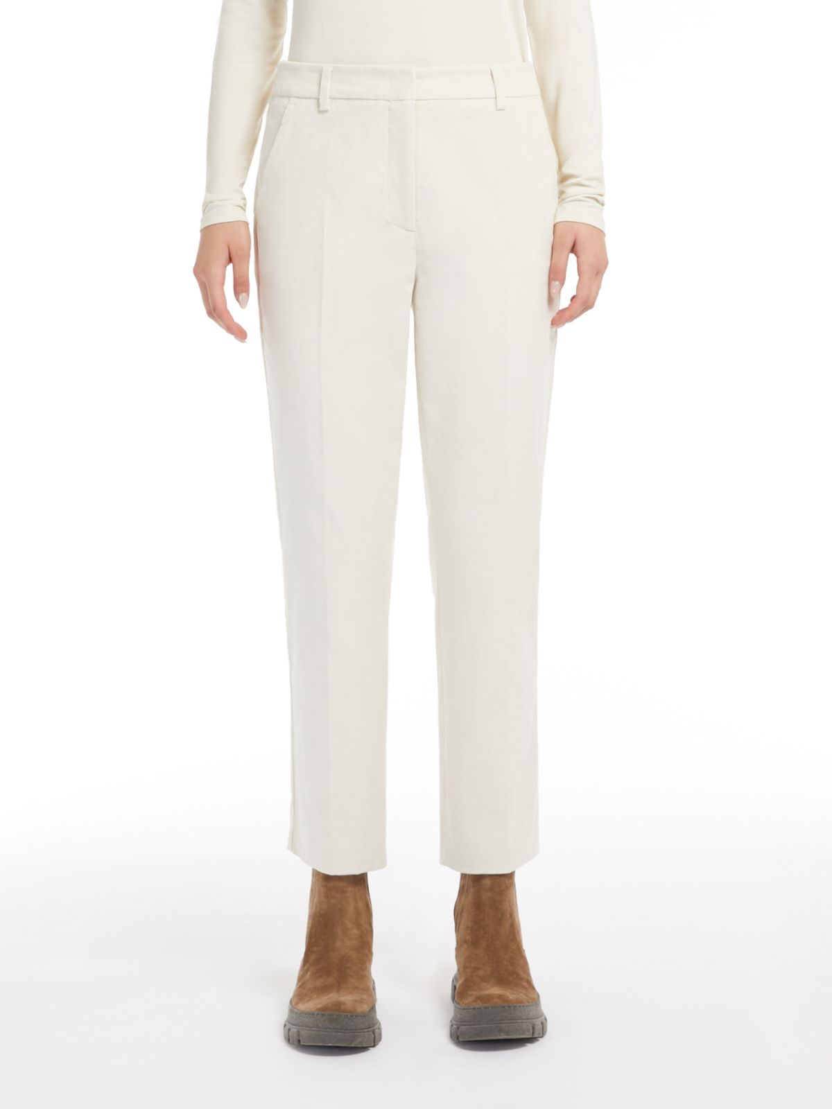 Weekend Pantalone in velluto a coste Promozione Limitata