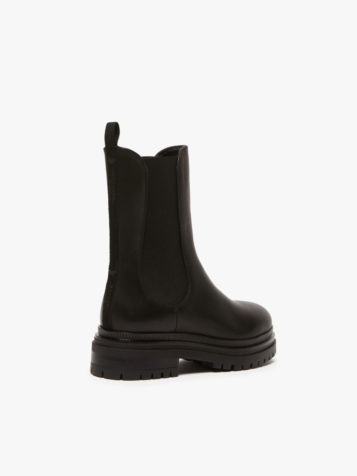 Weekend Ankle boot in pelle semilucida Offerta