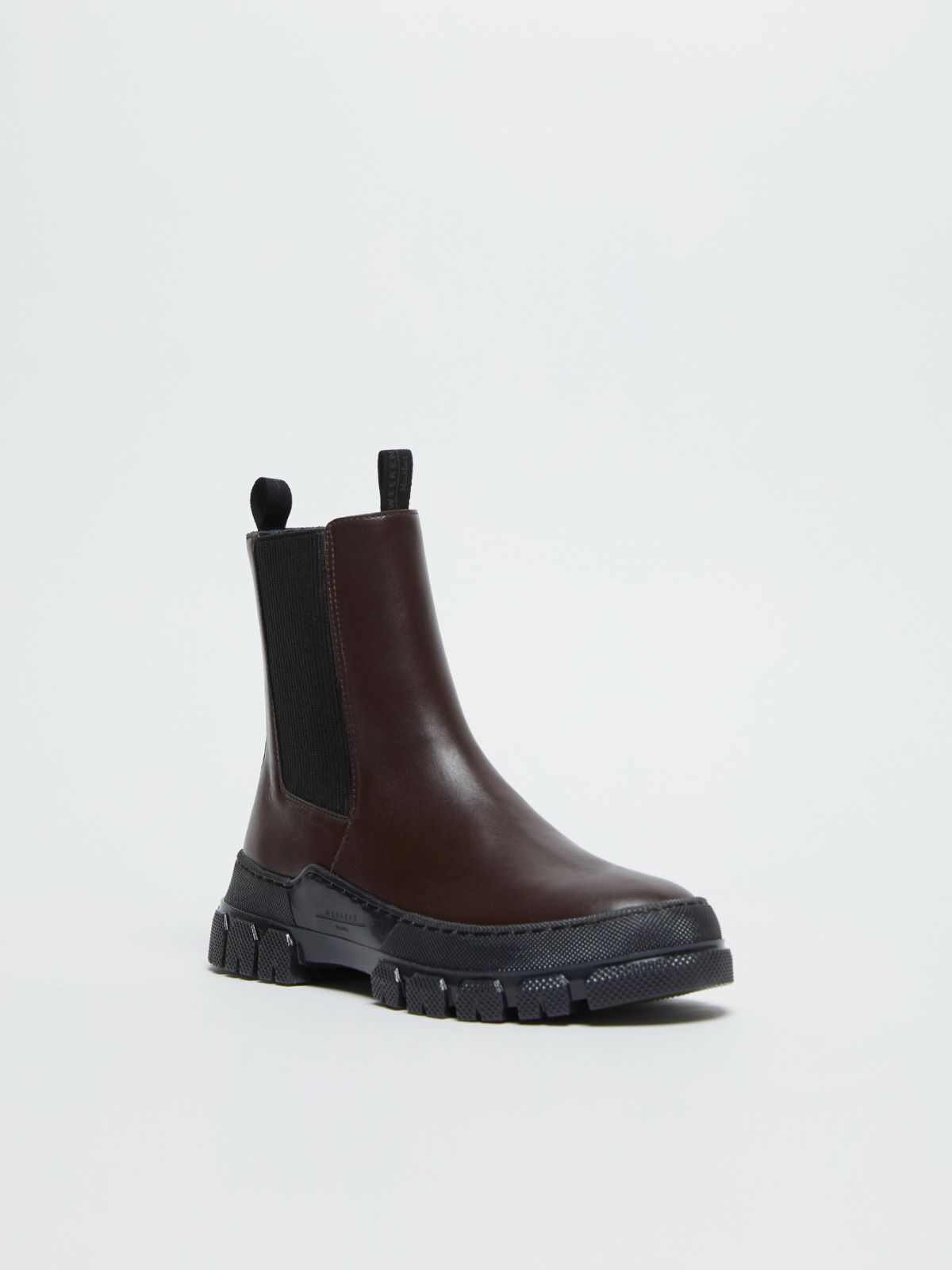 Weekend Chelsea boot in pelle Saldi
