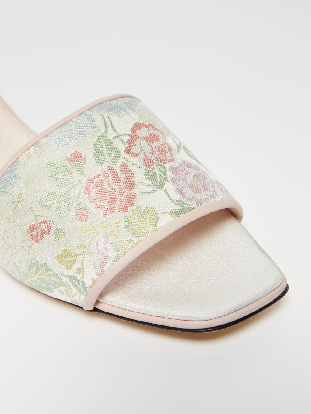 Weekend Sandalo flat in seta jacquard Pezzi Unici
