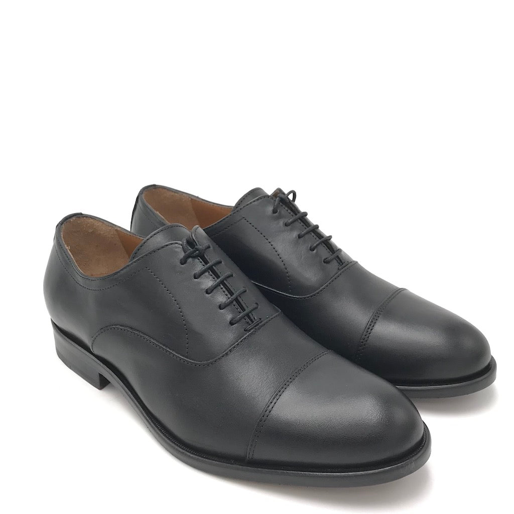 Zulian Calzature Stringata classica nera In Saldo