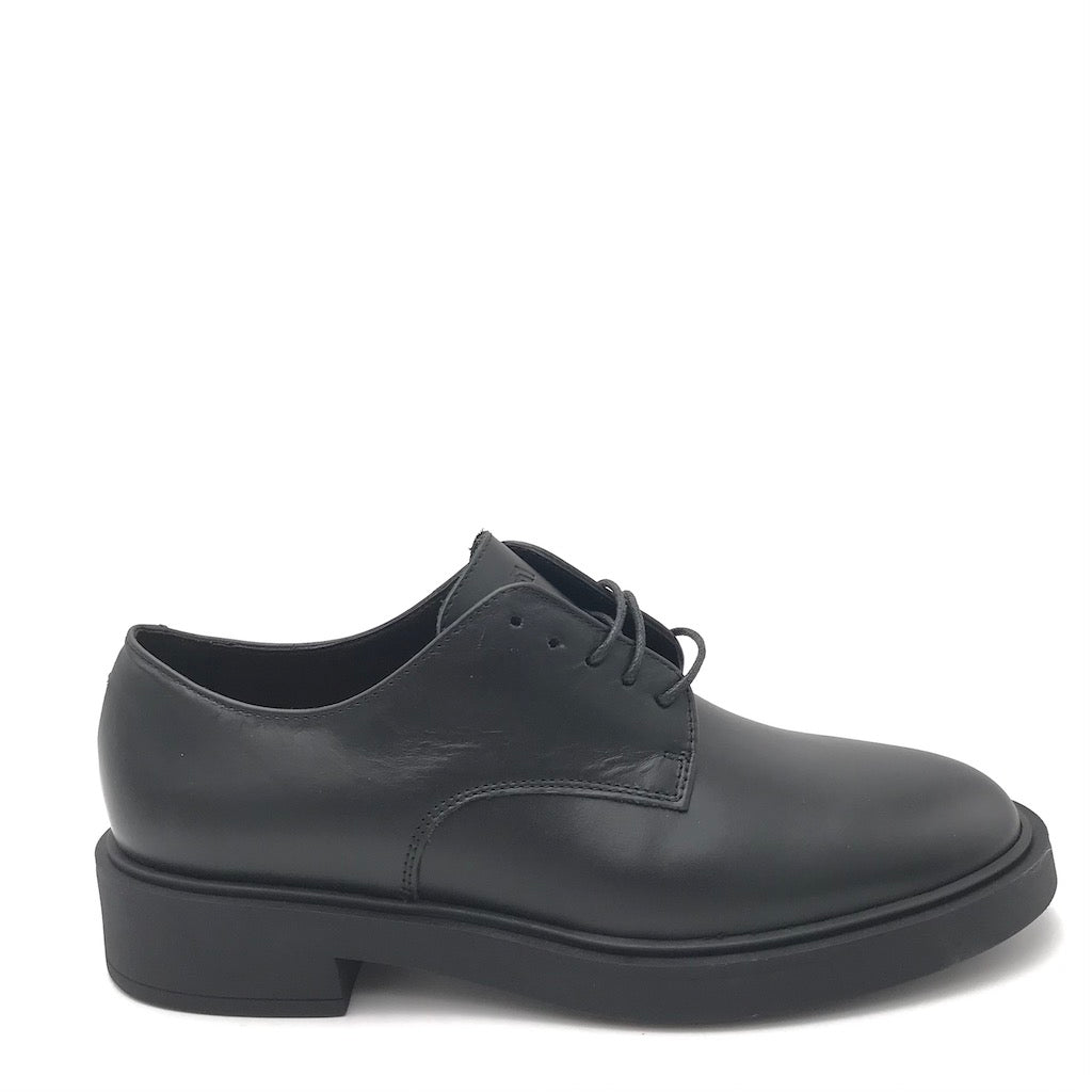 Zulian Calzature Allacciata in pelle nera