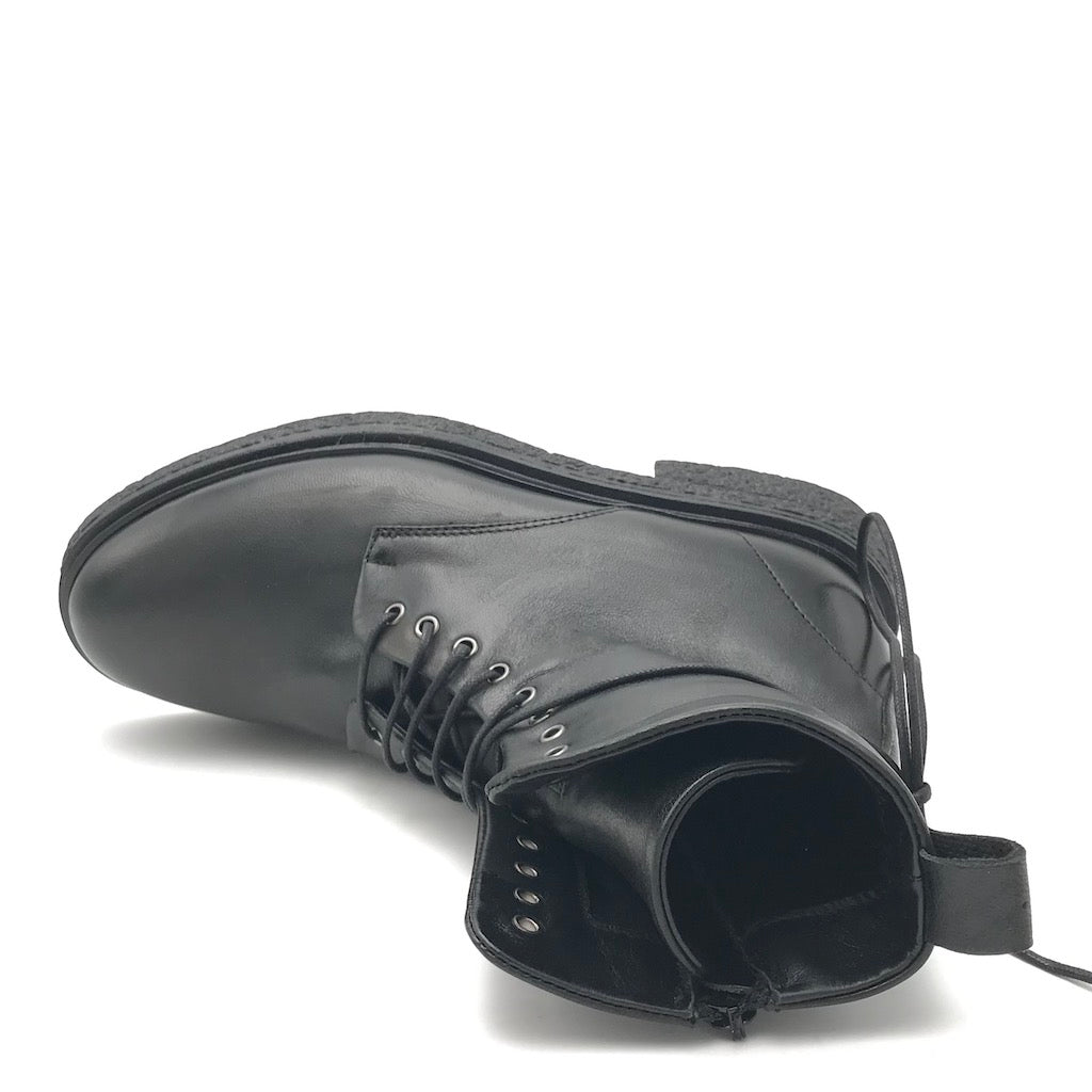 Zulian Calzature Anfibio in pelle nera Italy