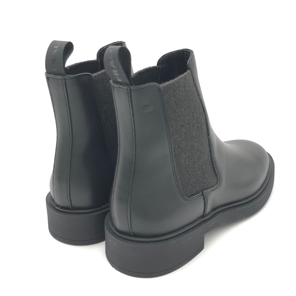 Zulian Calzature Beatles in pelle nera Spedizione Gratuita