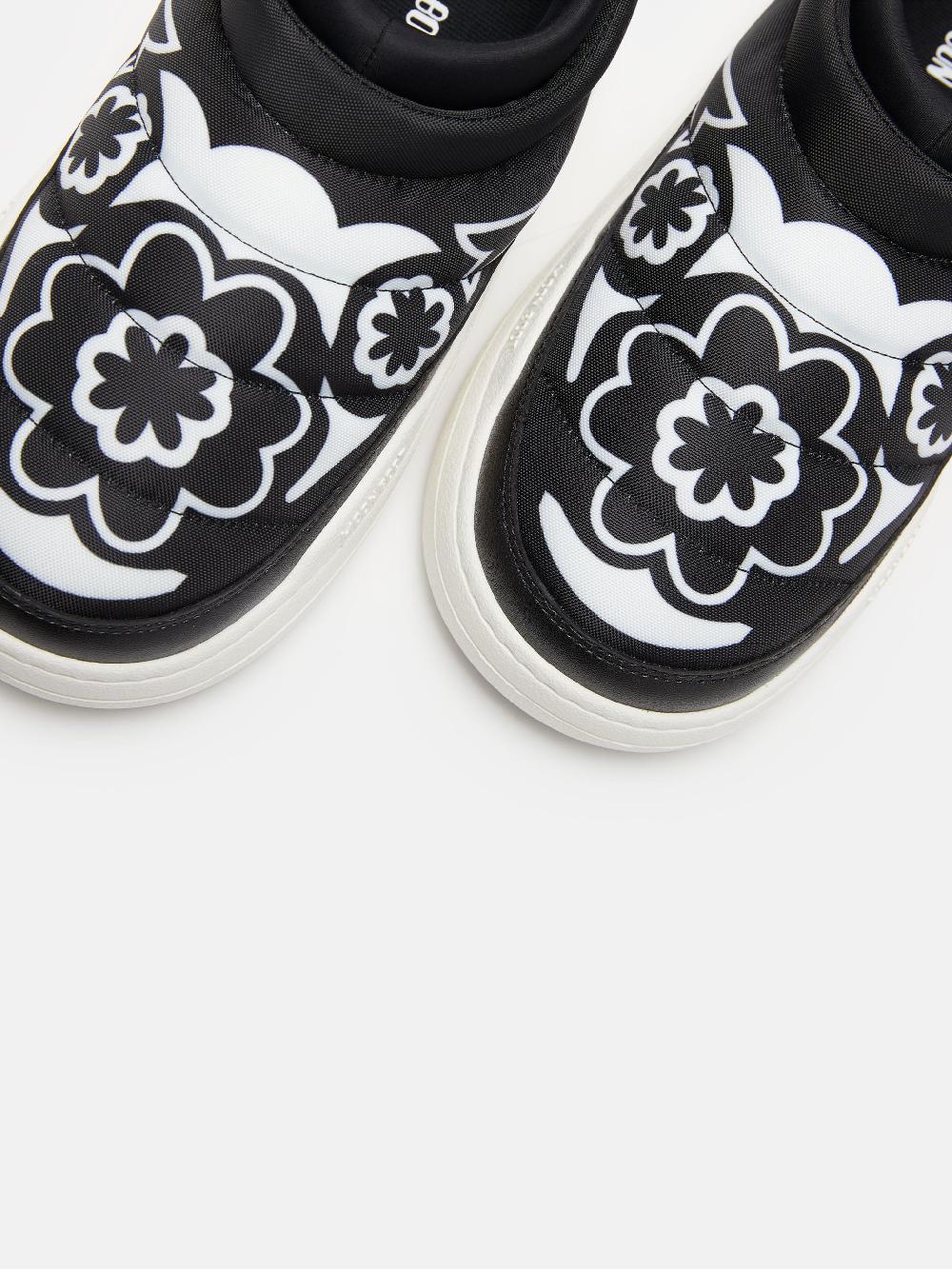 ﻿Moon Boot PARK SOFT NERO CON MOTIVO FLOREALE Offerte