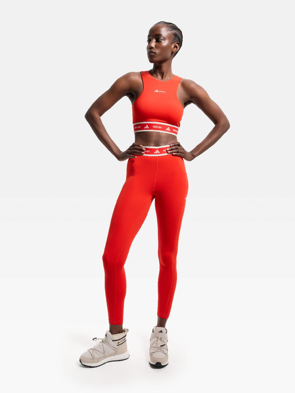 Moon Boot Crop top rosso adidas x Moon Boot Outlet