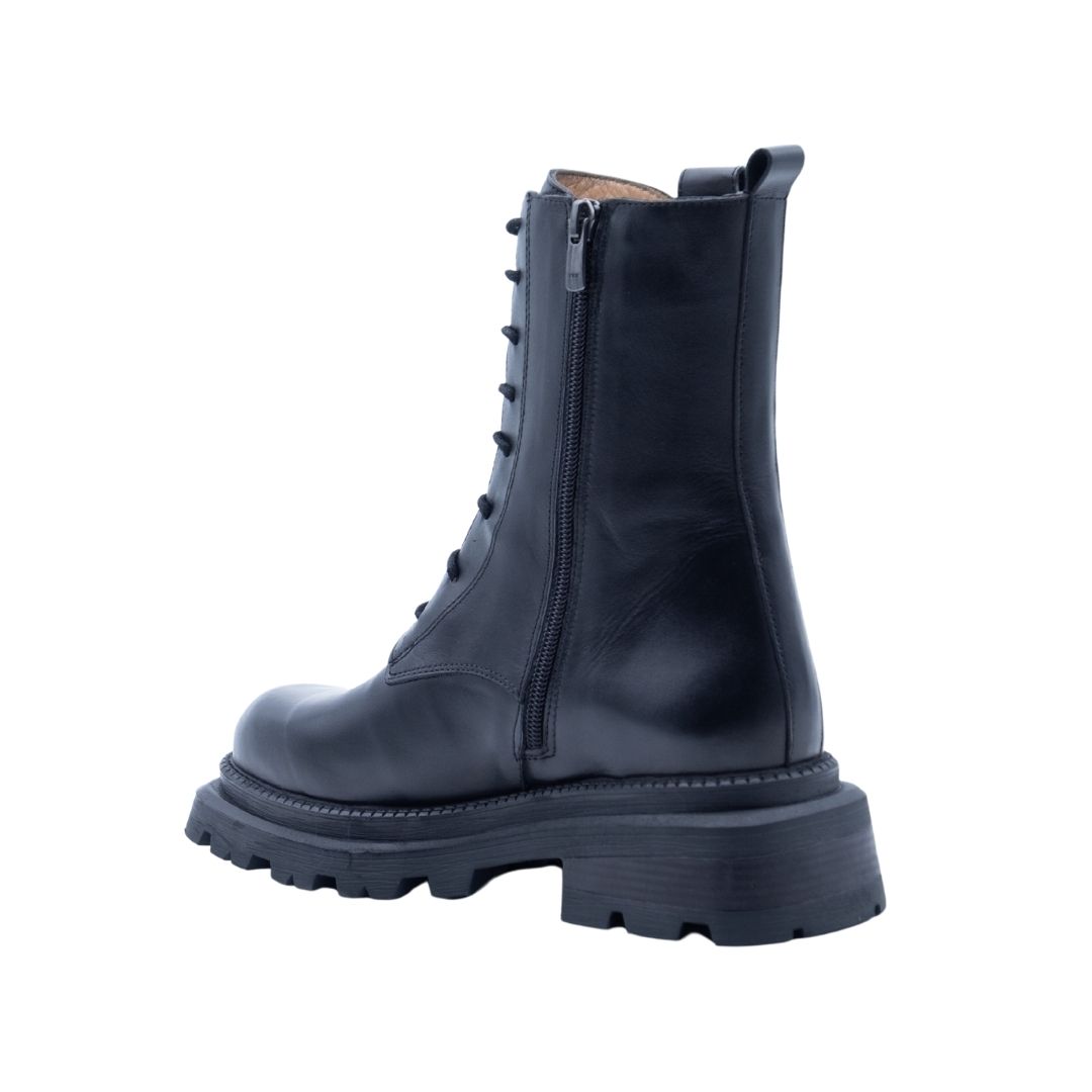 ALBANO Anfibi neri con lacci Outlet