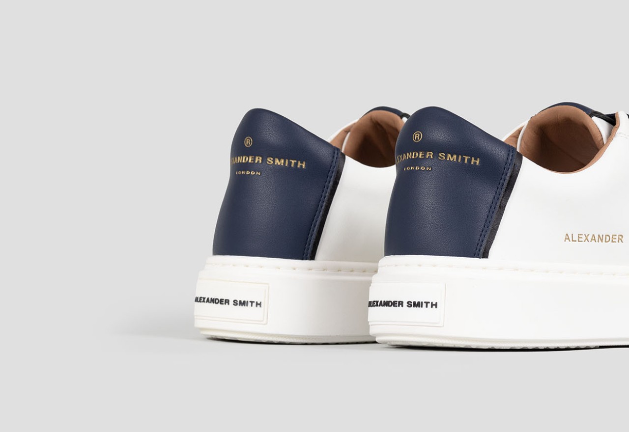 ﻿Alexander Smith LONDON MAN WHITE BLUE Offerte