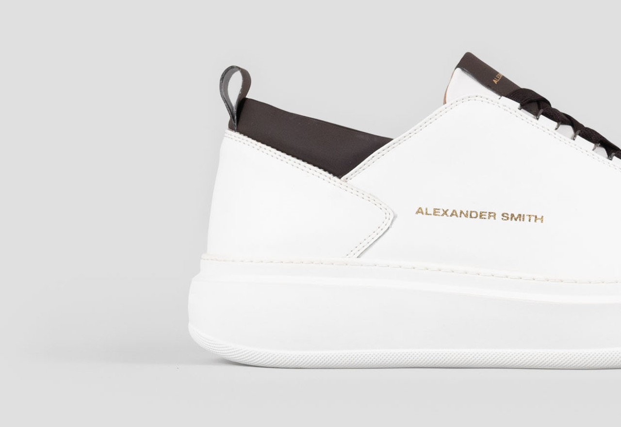 Alexander Smith WEMBLEY MAN WHITE DARK BROWN Spedizione Gratuita