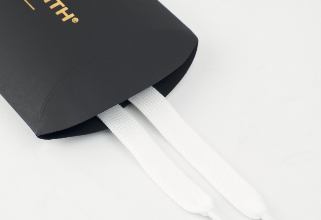 Alexander Smith WHITE LACES MAN - Wembley & Bond Promozione Limitata