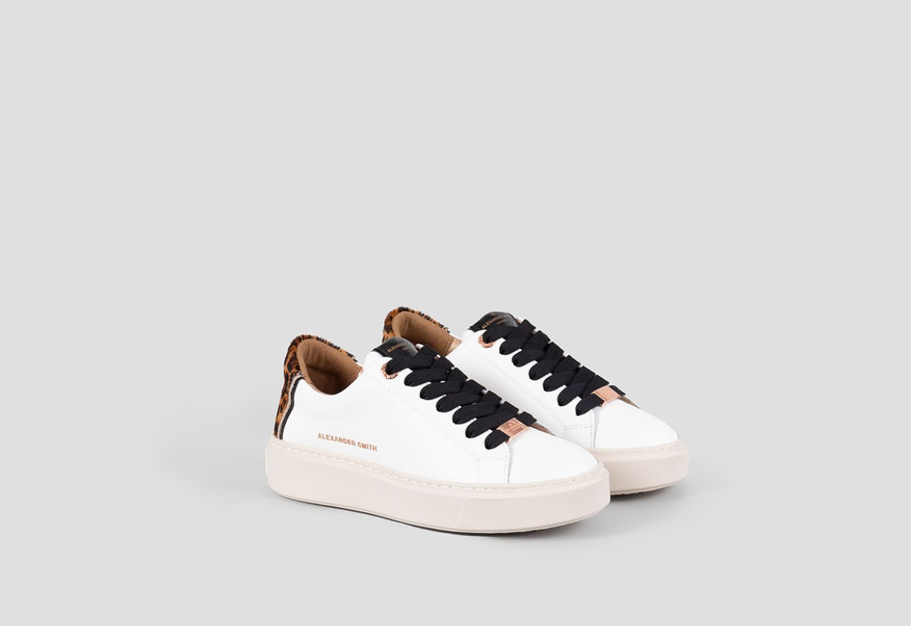Alexander Smith LONDON WOMAN WHITE MAC SAND Presa