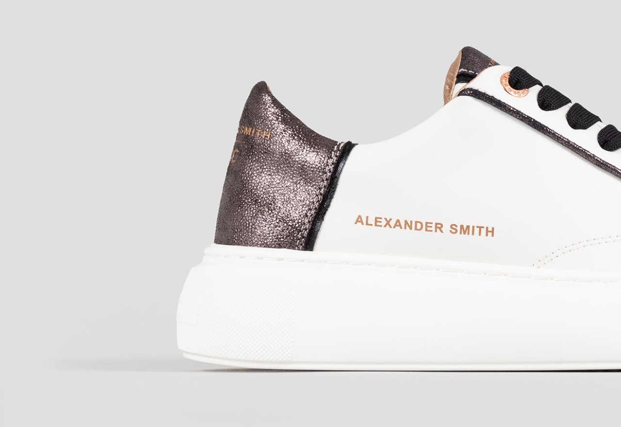 Alexander Smith ECO-GREENWICH WOMAN WHITE BLACK In Linea
