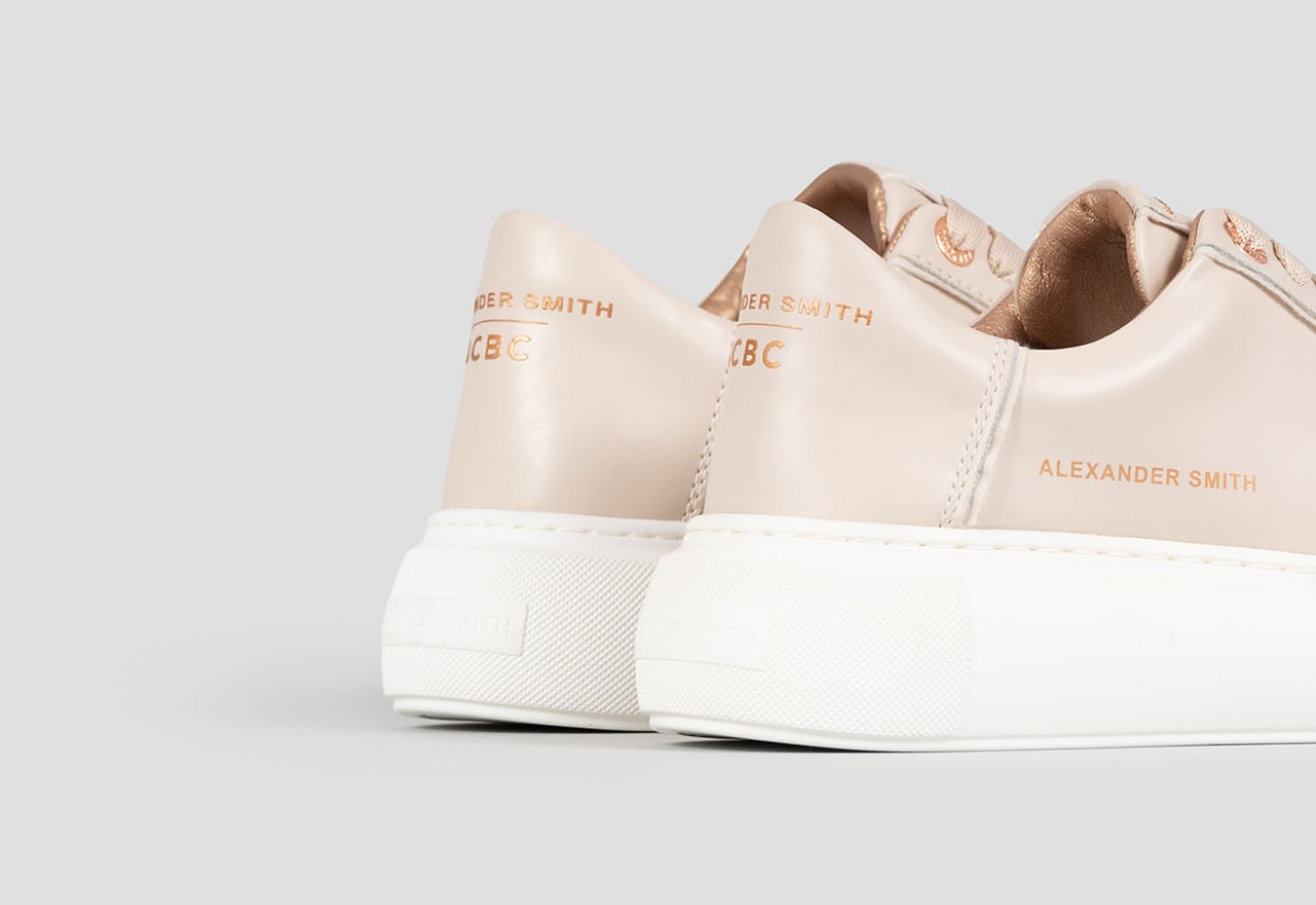 Alexander Smith ECO-GREENWICH WOMAN SAND Qualità