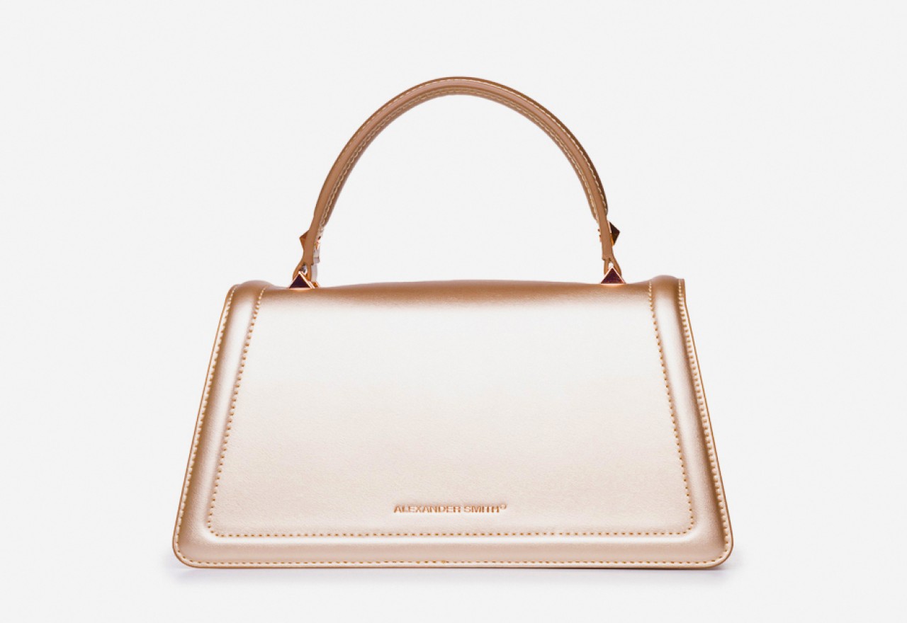 Alexander Smith ELIZABETH MEDIUM - LIGHT GOLD - LAMINATED Moda