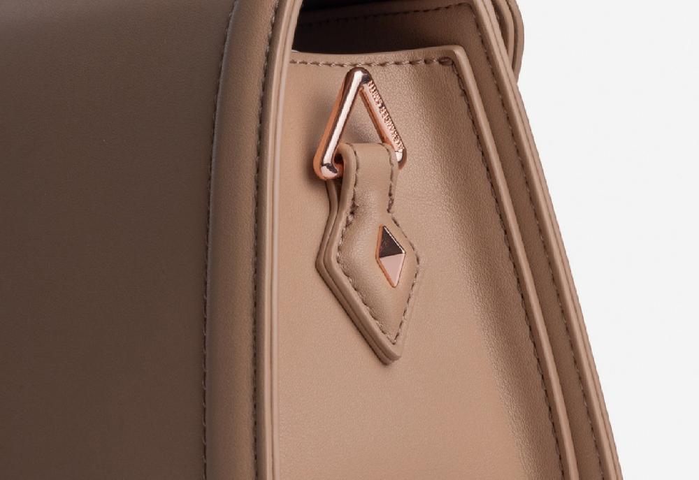 Alexander Smith ELIZABETH MEDIUM - CAMEL - LISCIA 2025