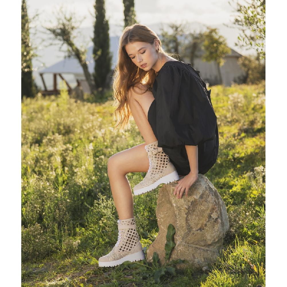Amalfi by rangoni Stivaletto Bree beige 2025