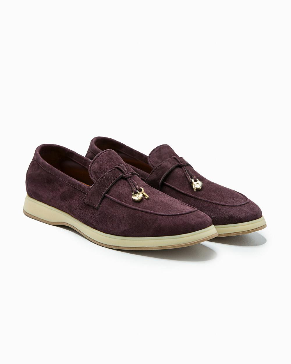 Andrea ventura Mocassino senza lacci con charms color oro Aq-D BEACH-CHARMS2 in suede color aubergine Fornitura limitata